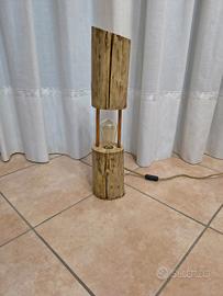 lampada in legno artigianale 
