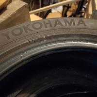 4 Gomme Yokohama 215 55 r18 invernali usura70%