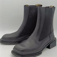 stivaletto Dr Martens n.39 nero pelle