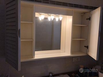 mobiletto bagno con specchio + omaggio 