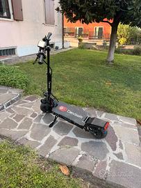 monopattino  bikydom