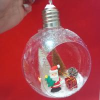 palla di natale con lucine 