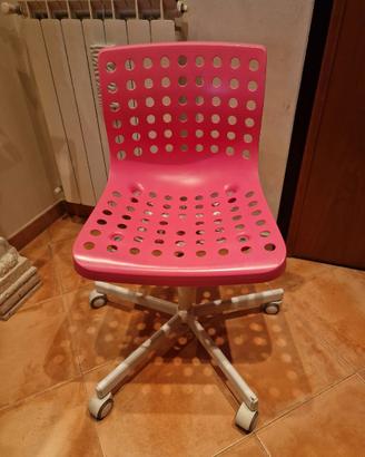 Sedia scrivania rosa con rotelle IKEA