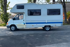 Ford trasit Columbia 2.5 diesel