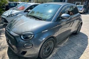Fiat 500e 42 kWh Icon