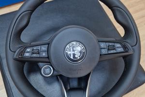 Volante Alfa Romeo Stelvio Giulia Tonale