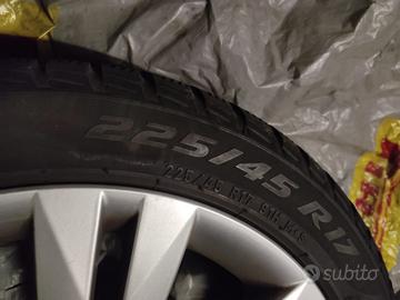 Gomme invernali 225/45 R17