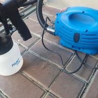 macchina per pitturare. . .