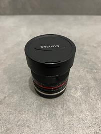 Samyang 8 mm fish-eye per Sony