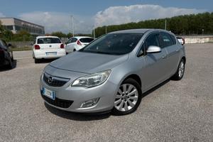 Opel Astra 1.7 CDTI 110CV 5 porte Cosmo