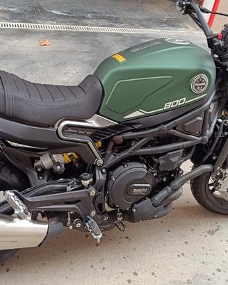 Benelli Leoncino 800 Classic Verde km.0 ""
