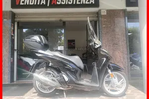 HONDA SH 150 -GARANZIA-RATE NO BUSTA-PERMUTE- eur5