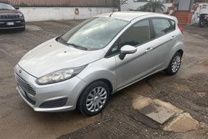 Ford Fiesta Ikon 1.4 5 porte Bz.- GPL Casa Madre