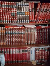 Enciclopedie e libri vari da esposizione