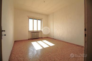 3 LOCALI A BRANDIZZO