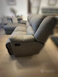 Divano 3 posti con relax manuale