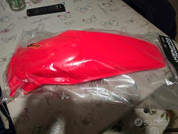 PARAFANGO POSTERIORE HONDA CR