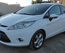 Ford Fiesta 1.4 TDCi 5p. Ghia