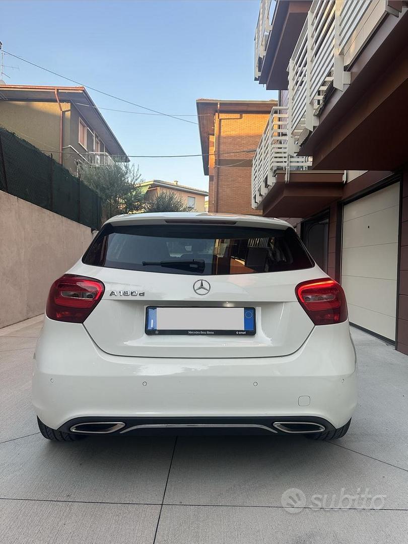 Mercedes-Benz A 2016 photo 3