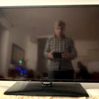 TV Samsung modello UE40F5300AYXZT