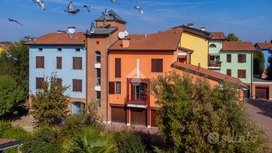 4 LOCALI A BAGNOLO IN PIANO