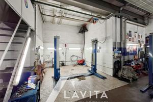 Autofficina completamente attrezzata