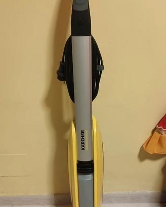 lavasciuga pavimenti Karcher FC5
