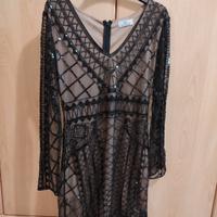 abito corto in tulle lavorato 