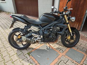 Triumph Street Triple 675