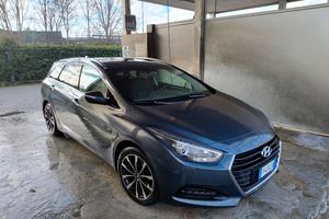 hiunday i 40 sw  2017  1700 141cv