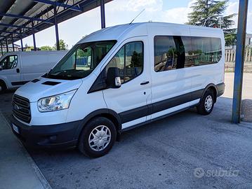 Ford transit 9 posti