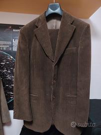 completo elegante uomo