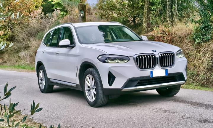 BMW X3 xdrive20d mhev 48V auto