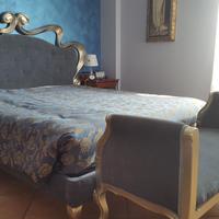 Letto e divanetto foglia d’argemto