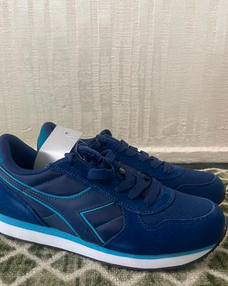 Scarpe uomo numero 40 marchio Diadora