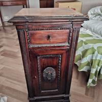 Comodino vintage antico in noce Epoca 800'