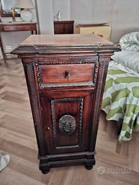 Comodino vintage antico in noce Epoca 800'