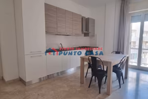 Via Archi - Appartamento arredato al 3°p. c/a
