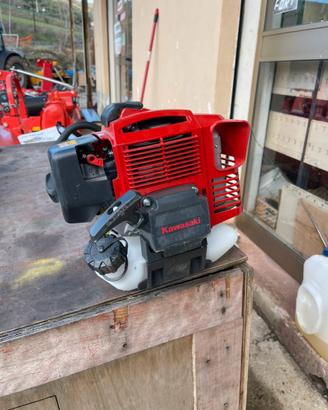 DECESPUGLIATORE KAWASAKI 45