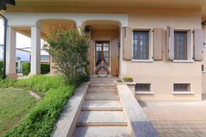 VILLA SINGOLA A MARMIROLO