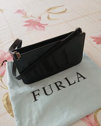 Furla-Borsa Baguette Nera Y2K-Pelle Verniciata