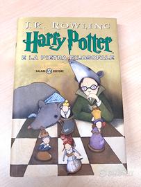 Libro harry potter e la pietra filosofale latino