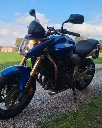Honda hornet 600