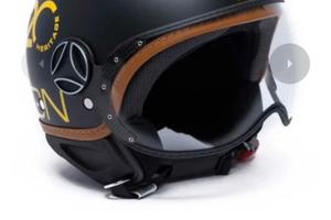 Casco momo design
