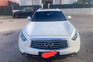 Infiniti qx70 - 2016