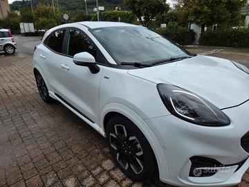 Ford Puma 1.0 EcoBoost Hybrid 155 CV ST-line X