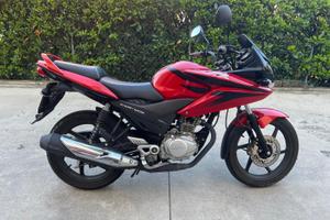 Honda cbf 125cc moto del 2009 14,240 mila km
