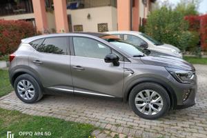 Renault Captur full Hybrid
