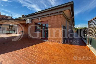 Attico/Mansarda Roma [Cod. rif 3269125VRG]