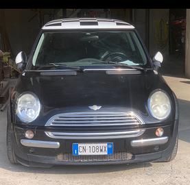 Mini One Cooper 1600 no neopatentati, 85 kW